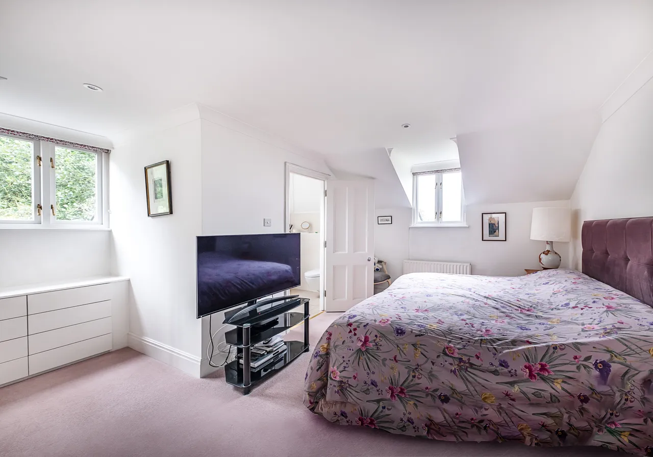 Kingston Hill Place, Kingston Upon Th..., photo 5