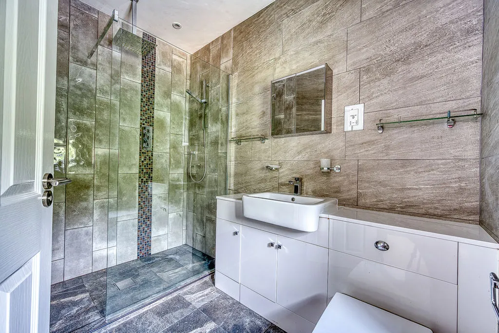 Pool Meadow, Cheslyn Hay, WS6, photo 13