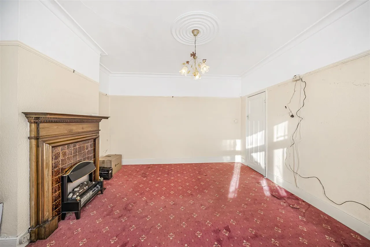 Sandringham Road, Wood Green, N22, photo 20