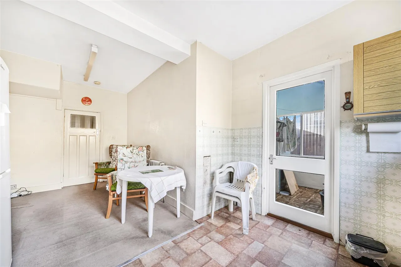 Sandringham Road, Wood Green, N22, photo 6
