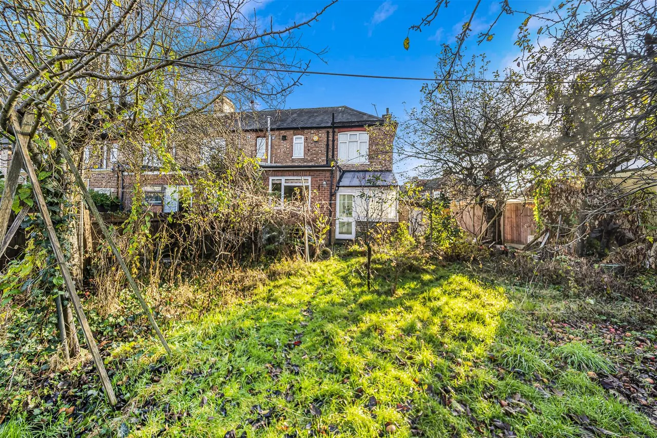 Sandringham Road, Wood Green, N22, photo 9