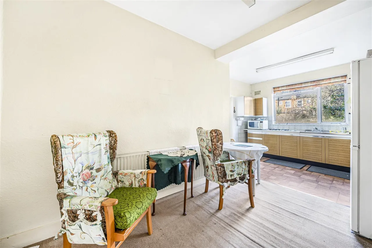 Sandringham Road, Wood Green, N22, photo 5