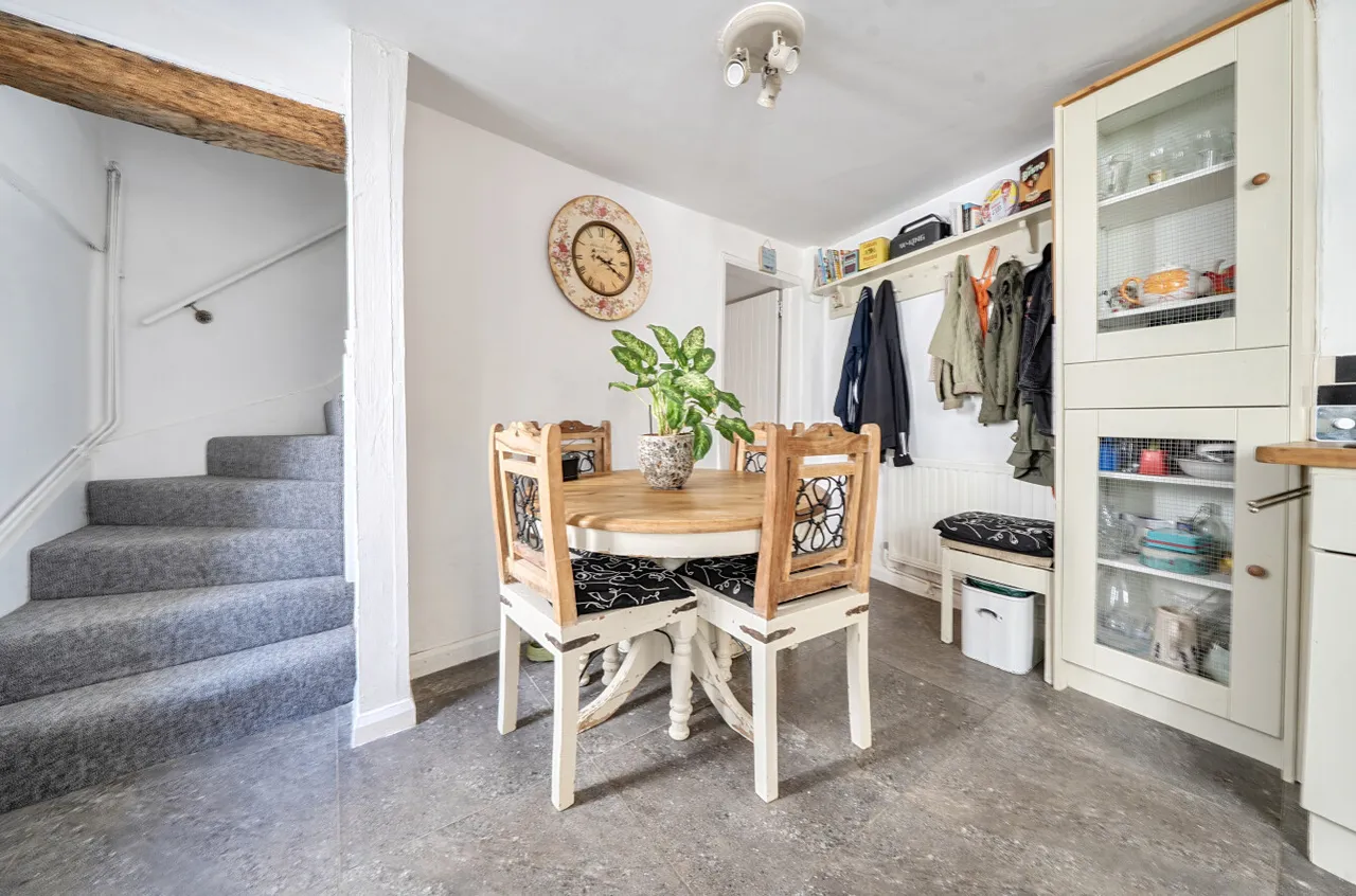North Street, Oundle, PE8, photo 9