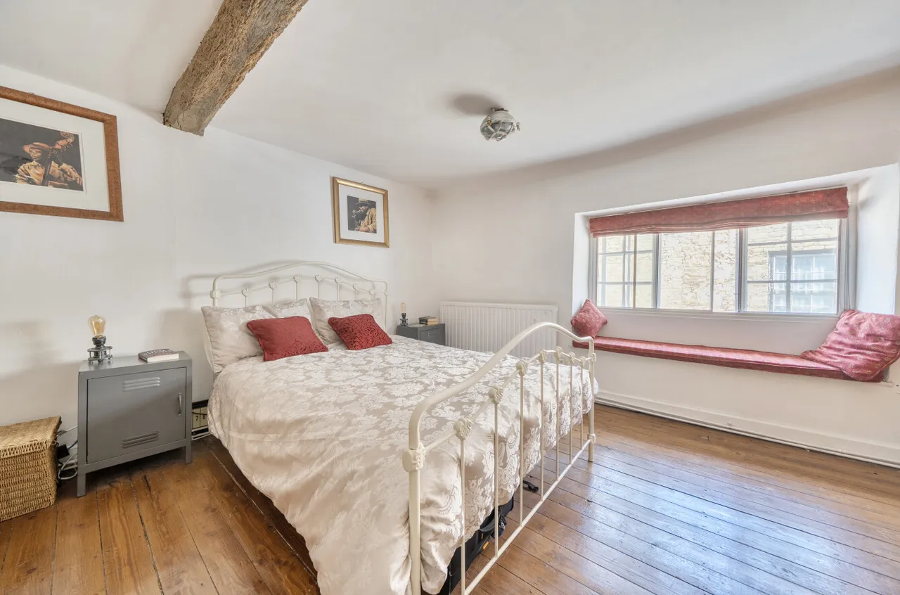 North Street, Oundle, PE8, photo 11