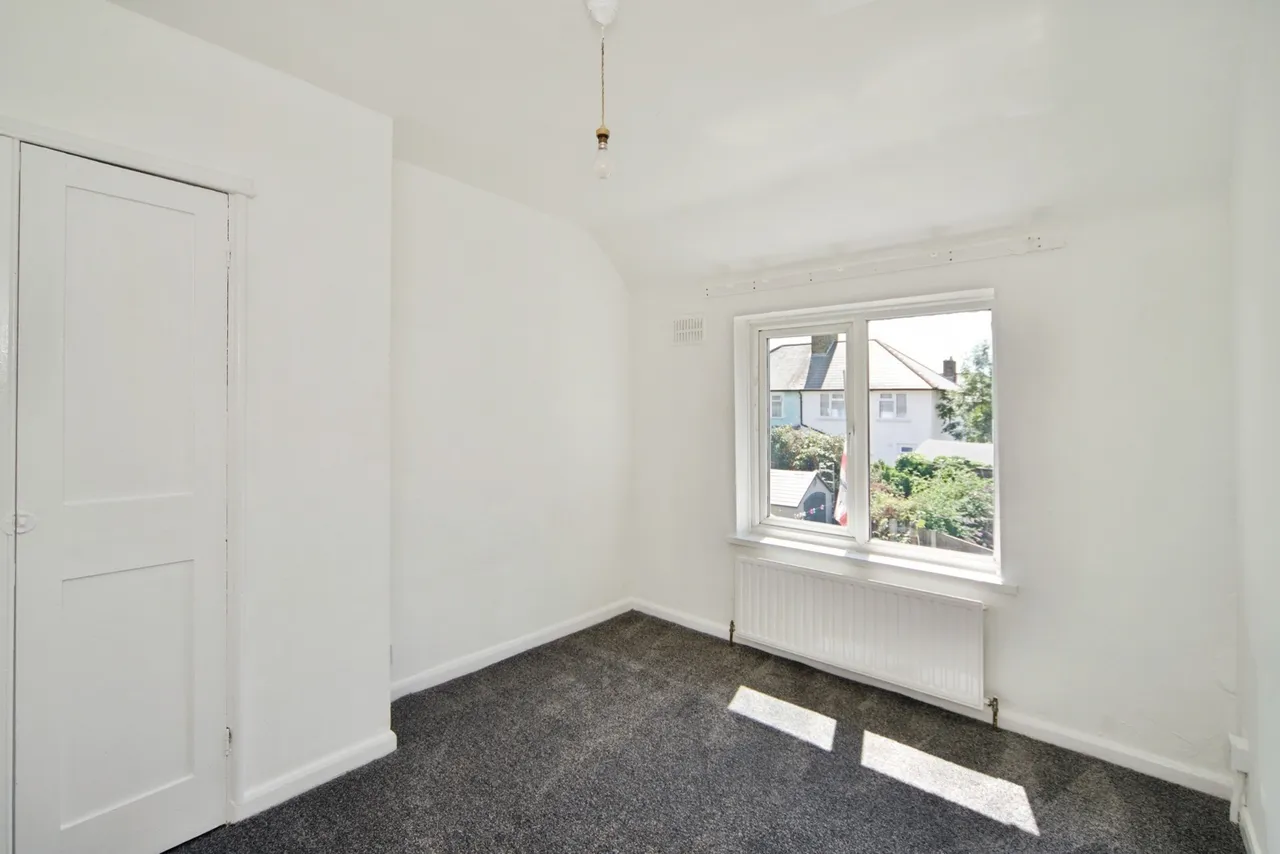 Canonsleigh Road, DAGENHAM, ESSEX, RM9, photo 6