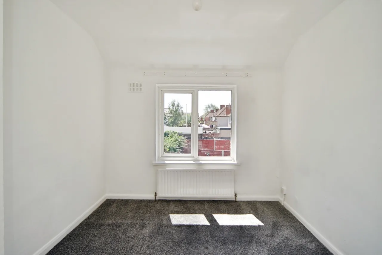 Canonsleigh Road, DAGENHAM, ESSEX, RM9, photo 7