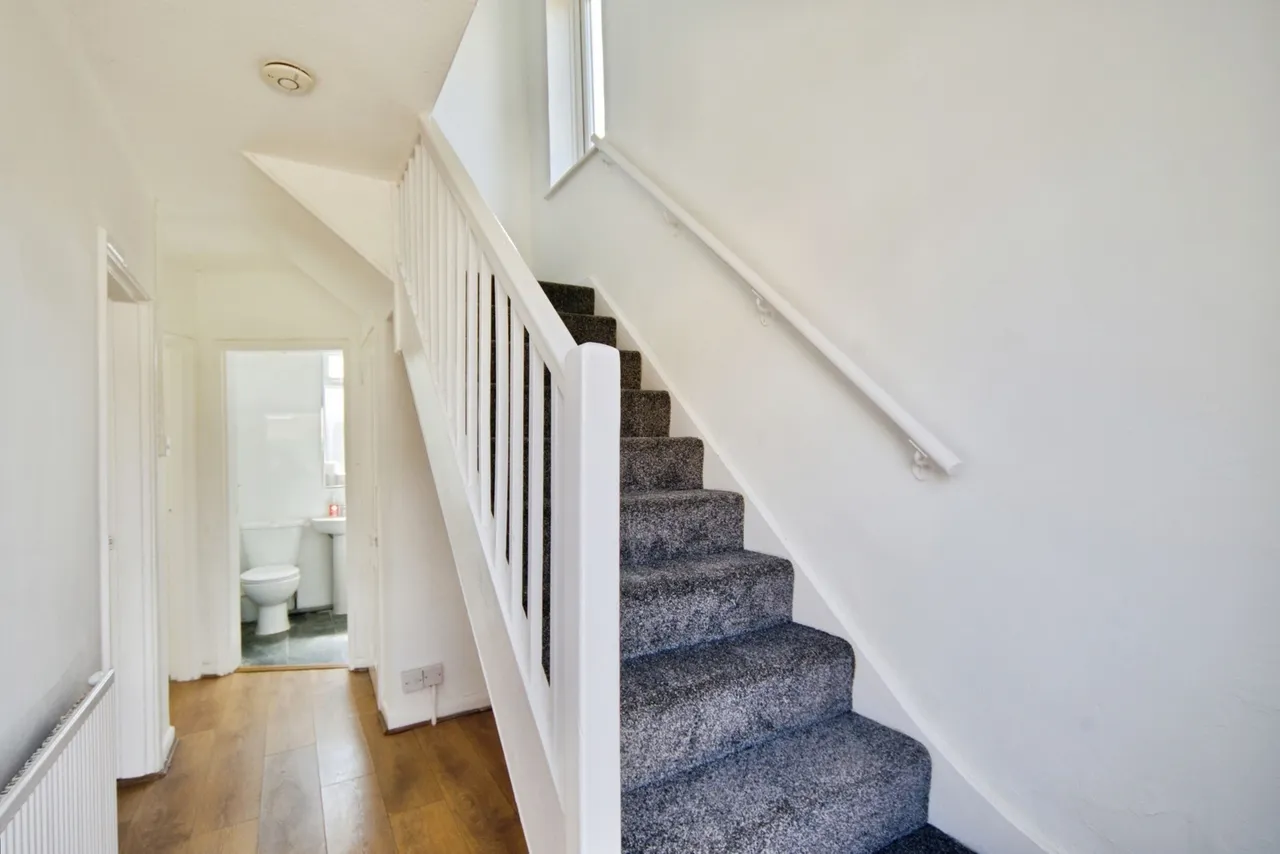 Canonsleigh Road, DAGENHAM, ESSEX, RM9, photo 8
