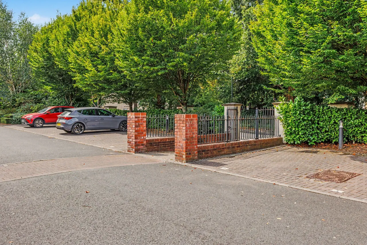 John Cullis Gardens, Leamington Spa, CV32, photo 7