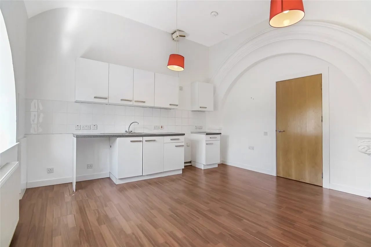 Falloch Road, Battlefield, Glasgow, G42, photo 3