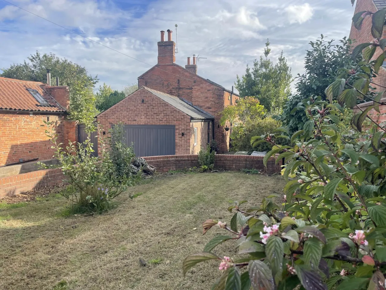 3 bed house for sale, School Lane, Kneesall, NG22