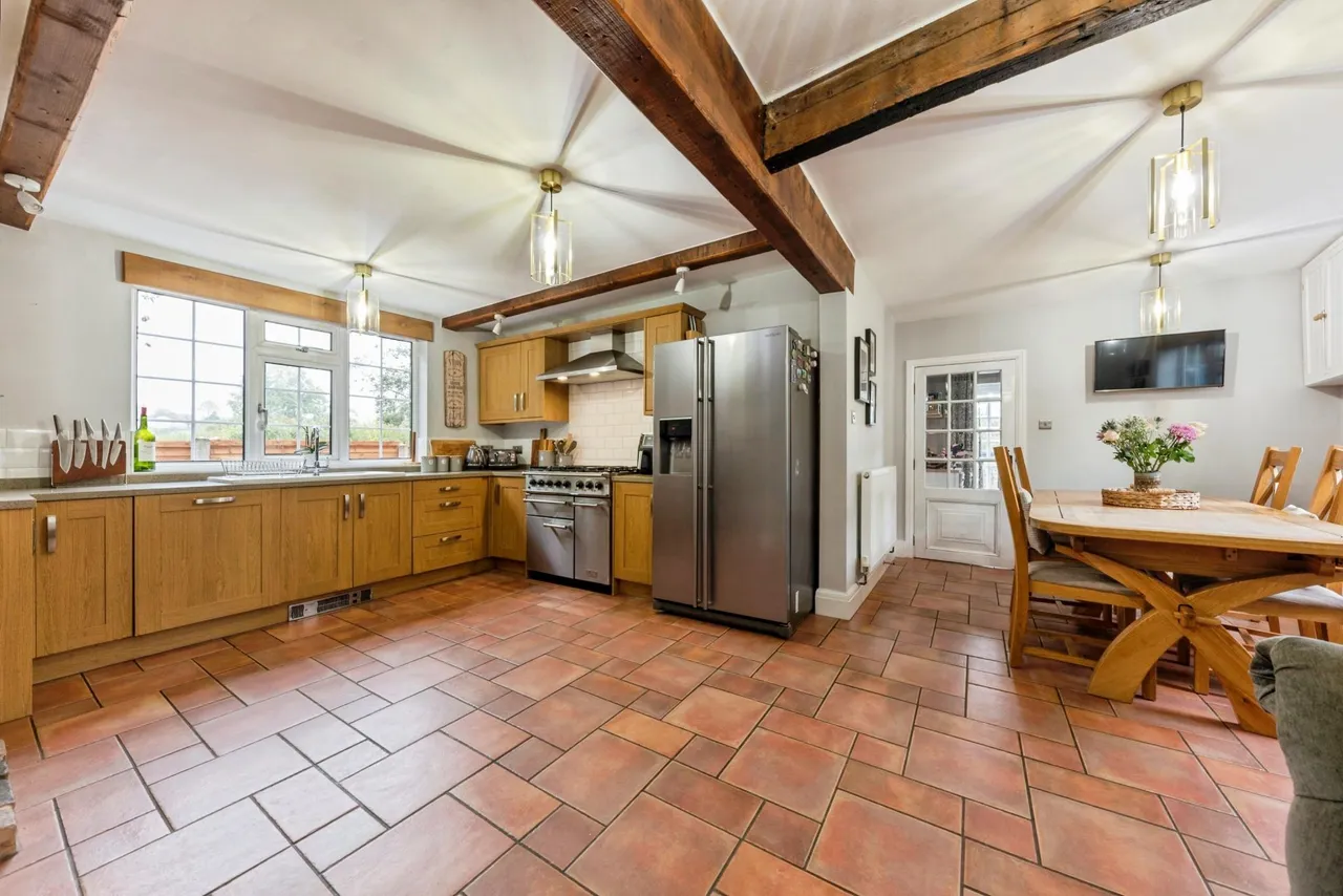 School Lane, Kneesall, NG22, photo 4