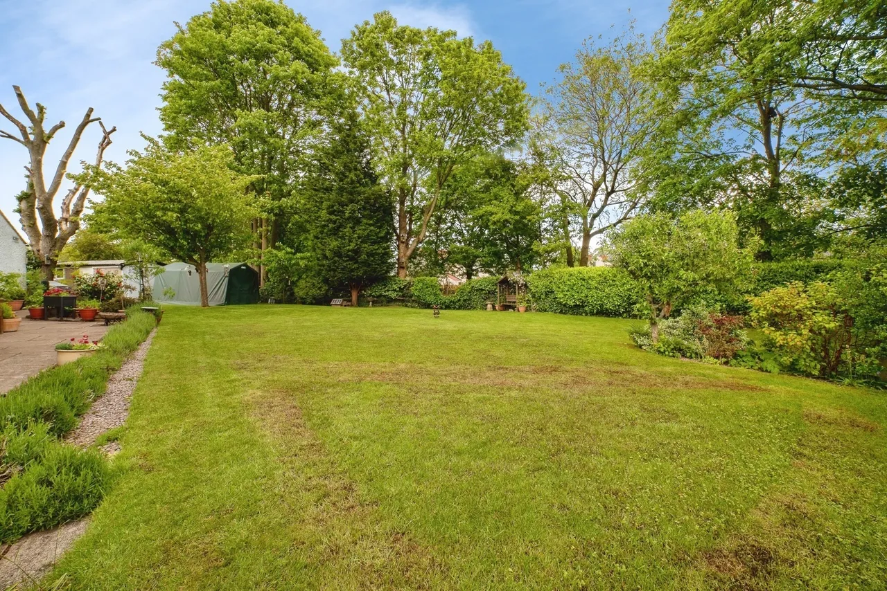 Station Road, Sutton-in-Ashfield, Nottinghamshire, NG17, photo 18