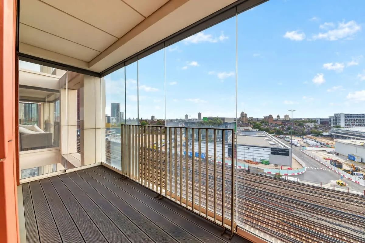Lexington Gardens, London, SW11, photo 2