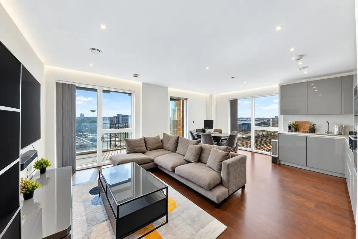 Lexington Gardens, London, SW11, photo 6