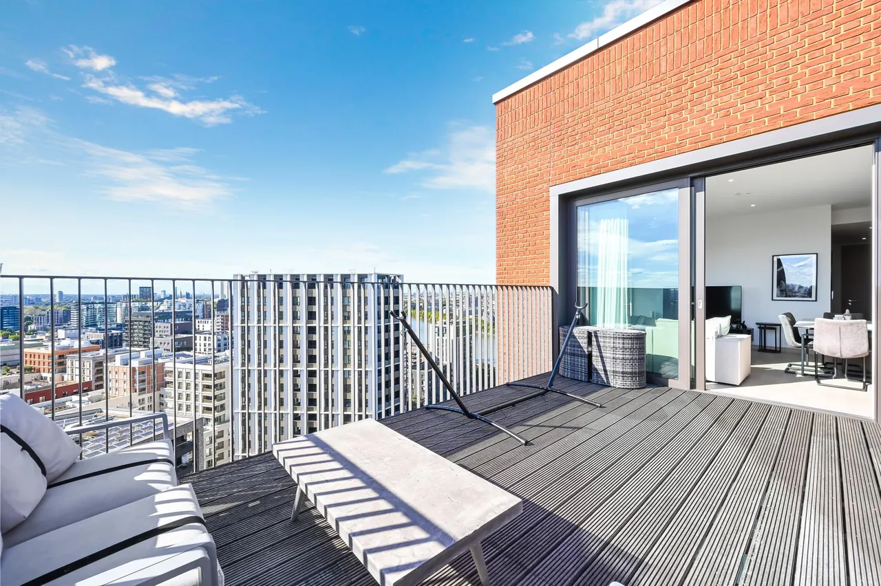 Embassy Gardens, Nine Elms, SW11, photo 15