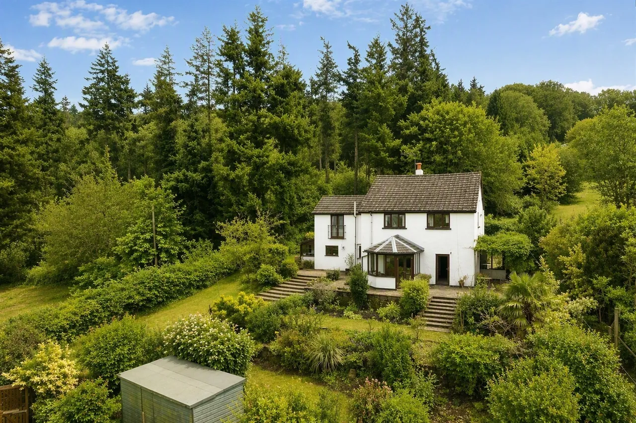4 bed house for sale, The Kymin MONMOUTH, NP25