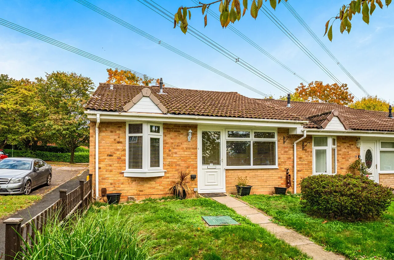2 bed house to rent, Lewes Close, Eastleigh, SO50
