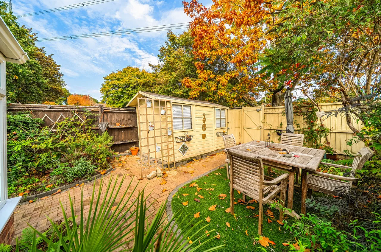 Lewes Close, Eastleigh, SO50, photo 11
