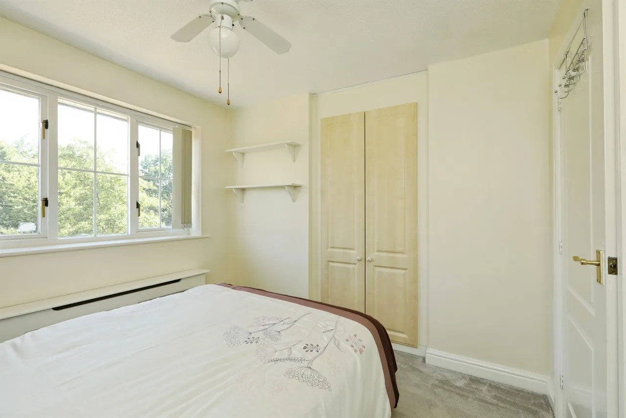 Arlott Way, Edlington, Doncaster, photo 11