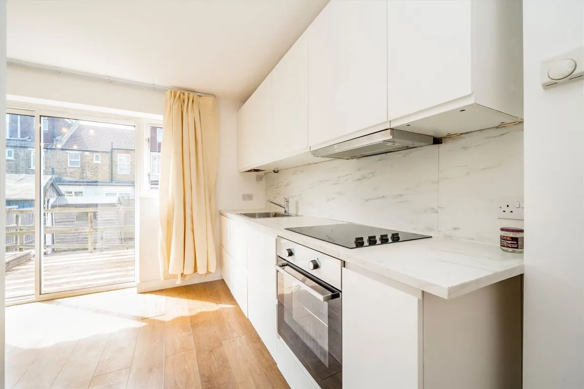 Drayton Grove, W13, photo 4