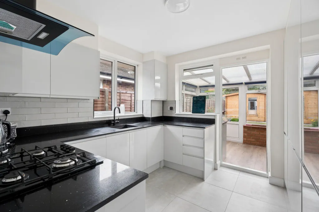 Waldens Close, Bourne End SL8 5RT, photo 5