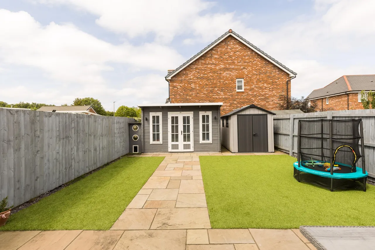 Grayling Avenue, Ellesmere Port, CH66, photo 19