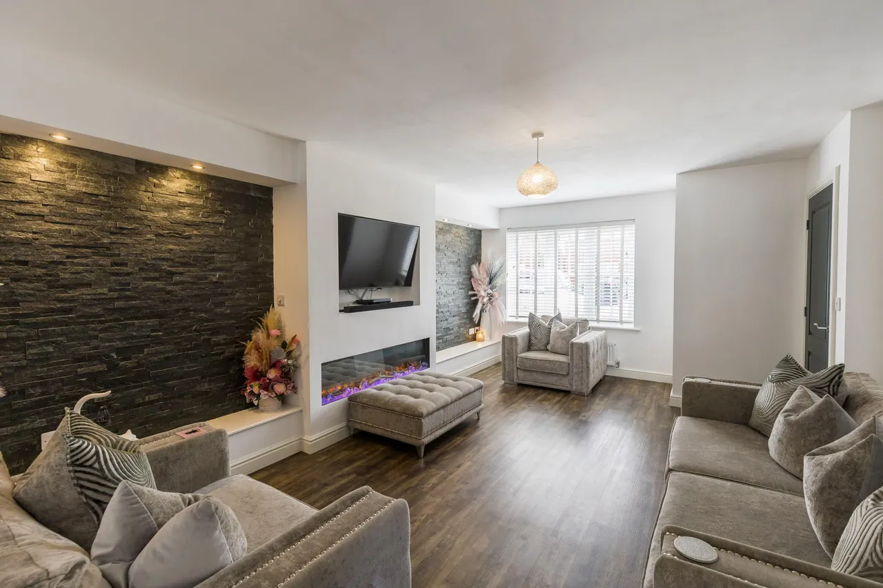 Grayling Avenue, Ellesmere Port, CH66, photo 4