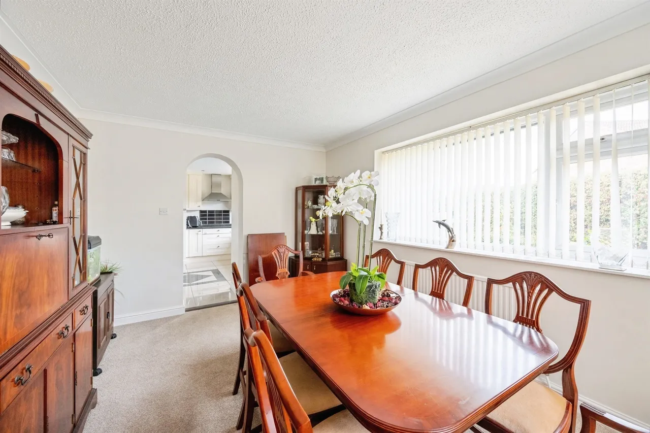 Snarlton Lane, Melksham, SN12, photo 8