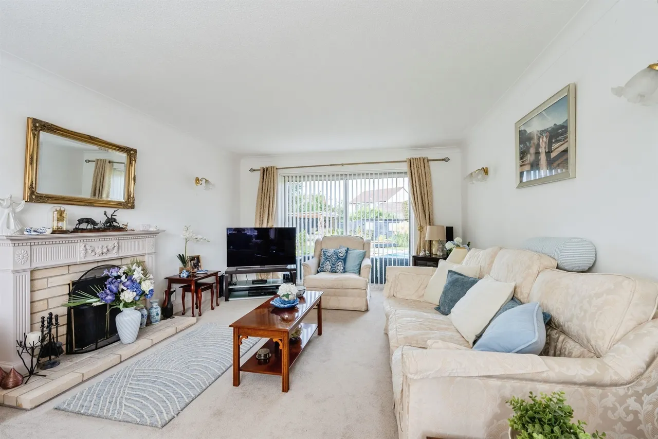 Snarlton Lane, Melksham, SN12, photo 7