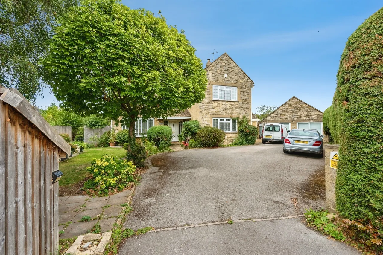 Snarlton Lane, Melksham, SN12, photo 2