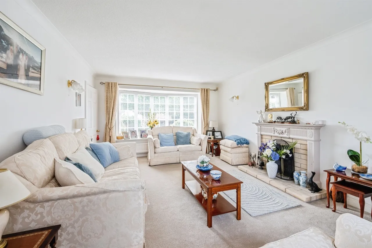 Snarlton Lane, Melksham, SN12, photo 6