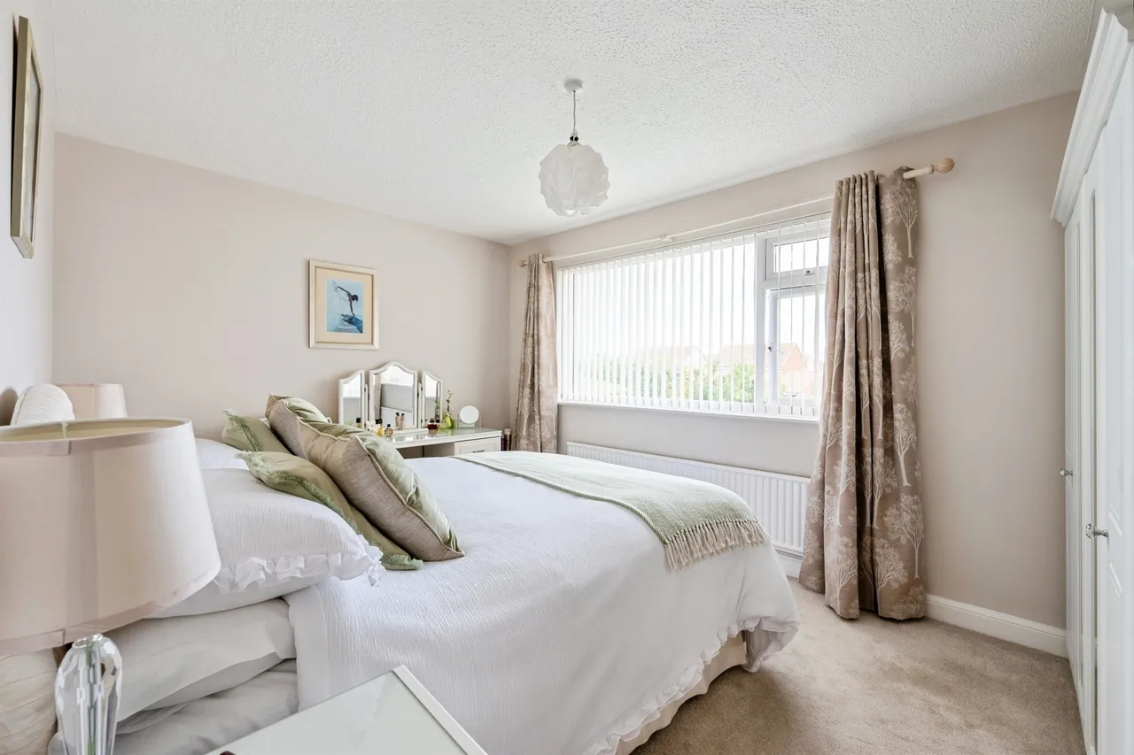 Snarlton Lane, Melksham, SN12, photo 11