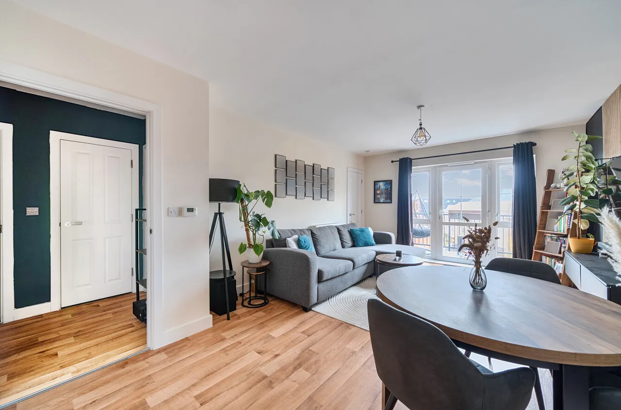 Alderson Grove, Hersham, KT12, photo 18