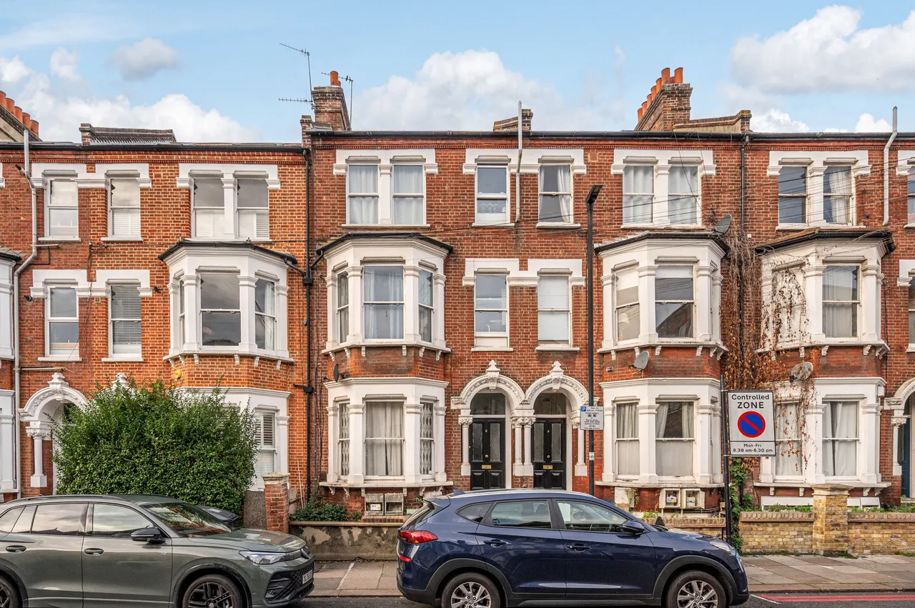 London, SW4, photo 8