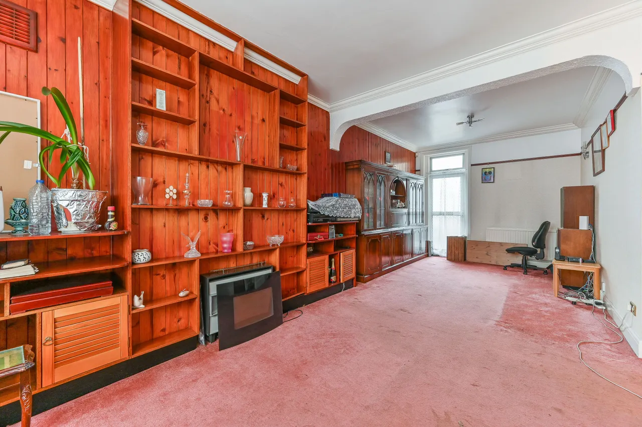 33 Mersham Road, Thornton Heath, photo 5