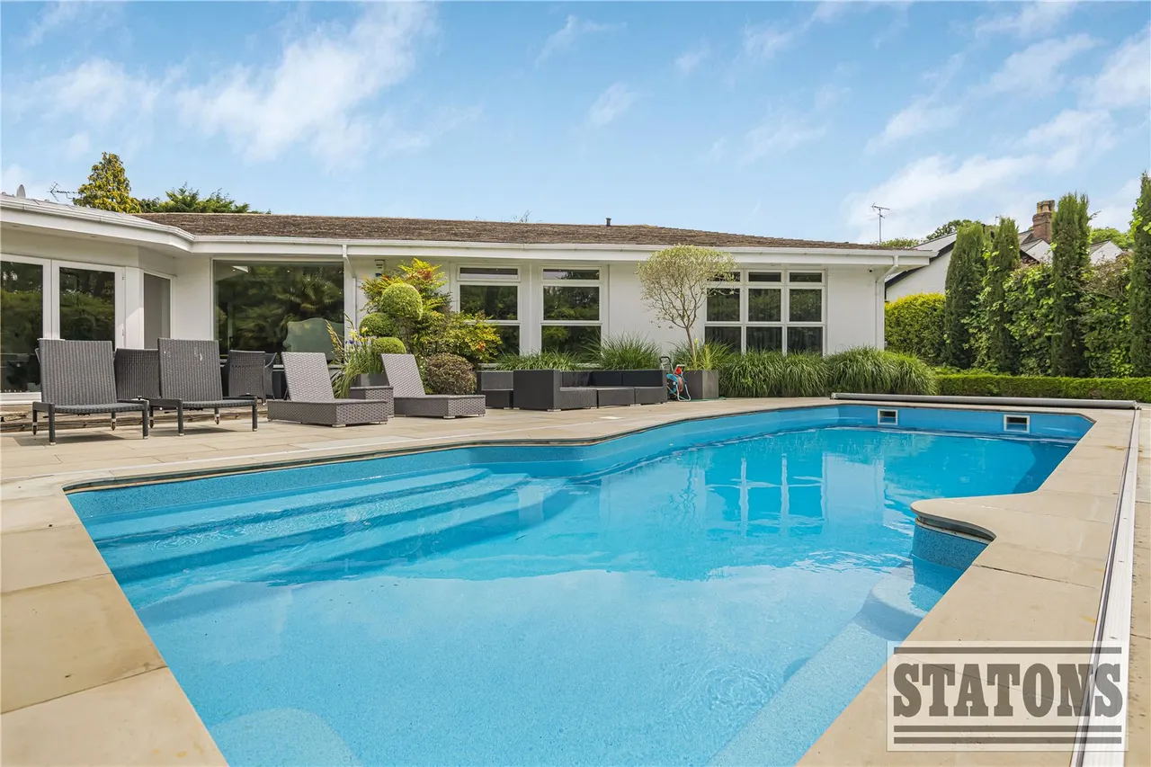 Totteridge Green, London, N20 8PE, photo 30