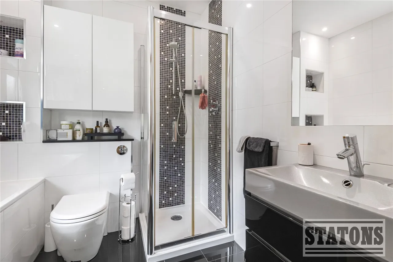 Totteridge Green, London, N20 8PE, photo 22
