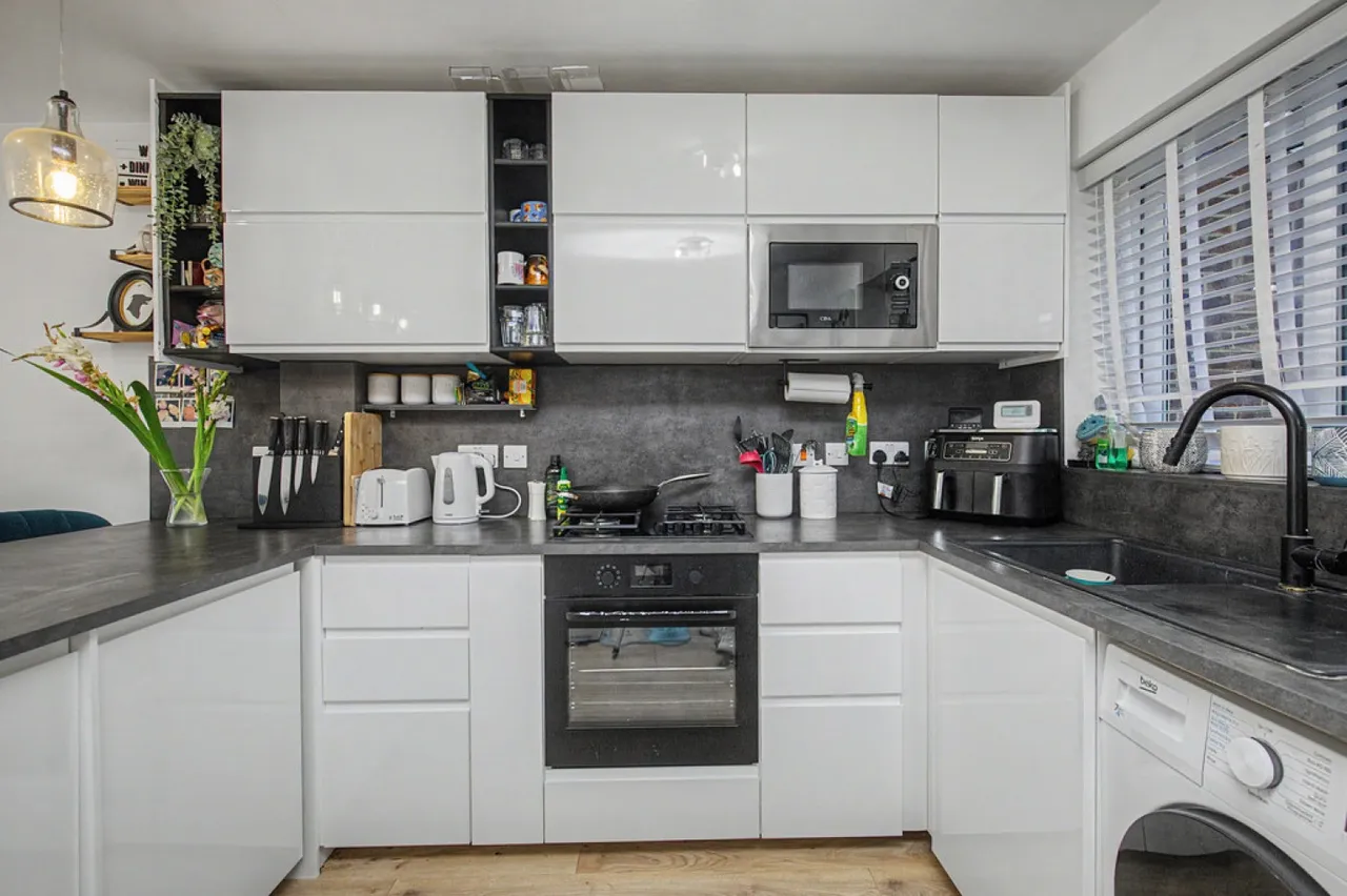 Ormond Road, Thame, photo 2