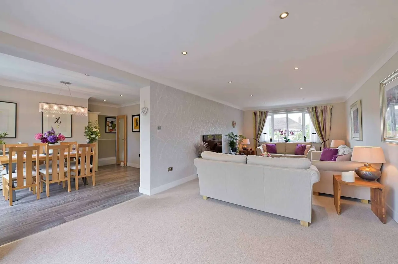 Manor Grove, Fifield, SL6, photo 6