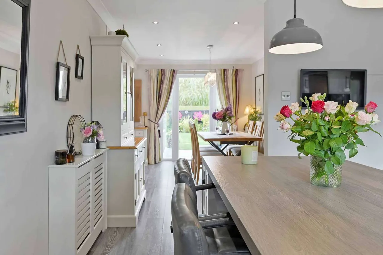 Manor Grove, Fifield, SL6, photo 7