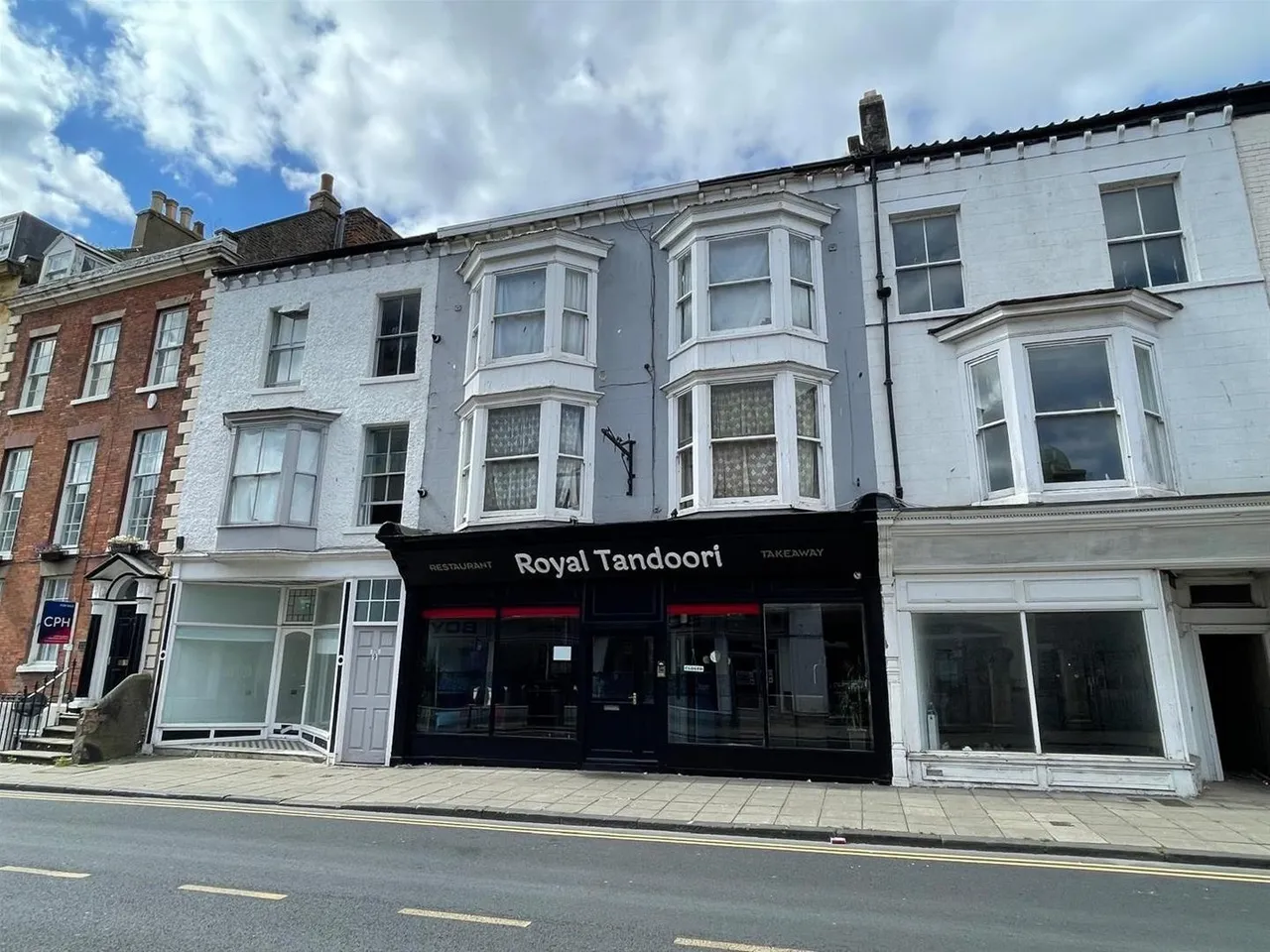 2 bed property to rent, Queen Street, Scarborough, YO11