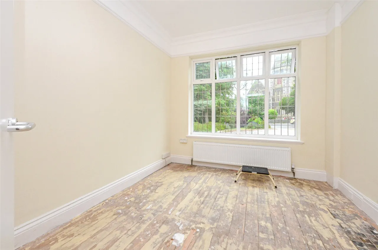 Conway Road, Colwyn Bay, LL29, photo 5