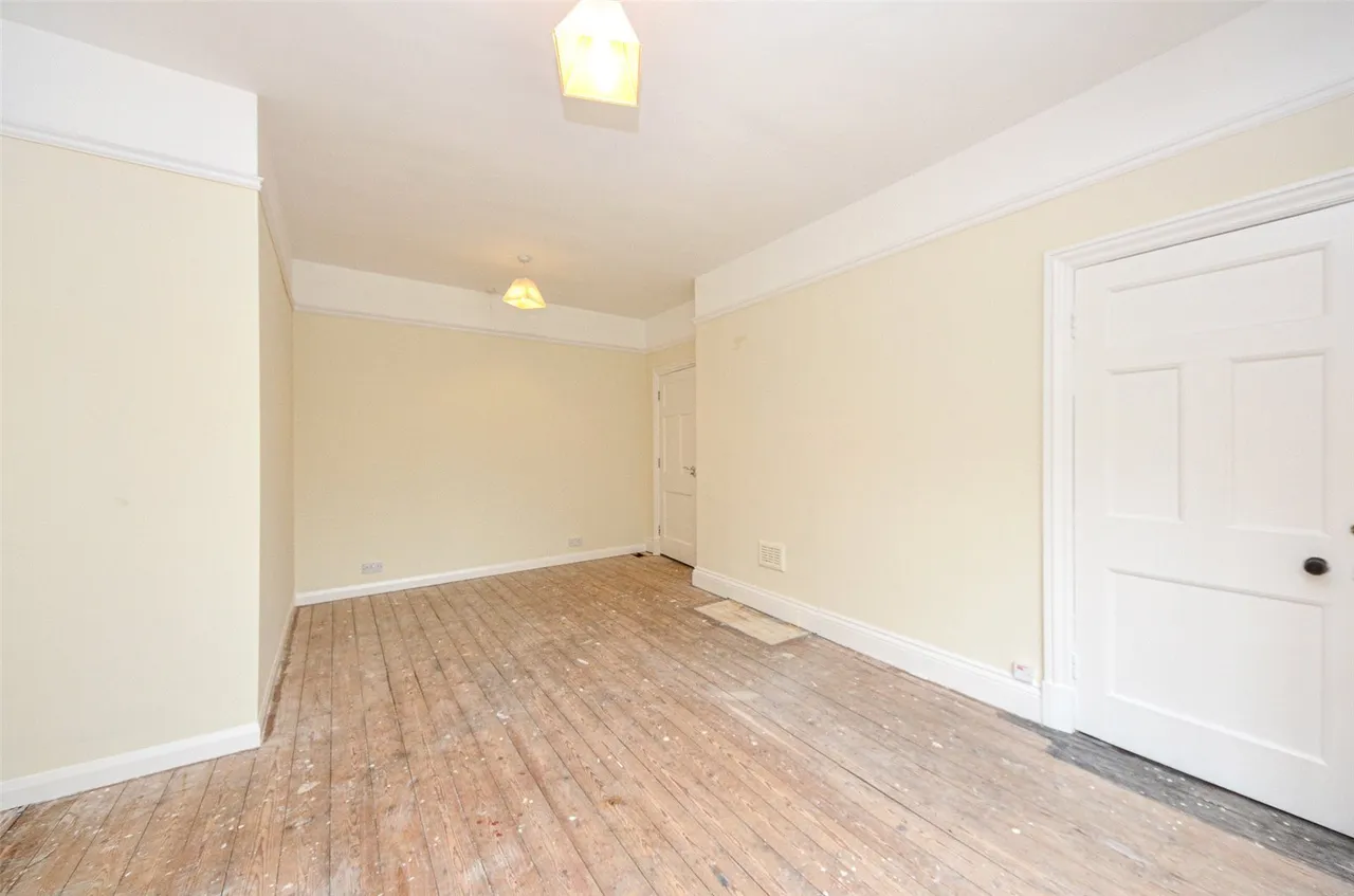 Conway Road, Colwyn Bay, LL29, photo 21
