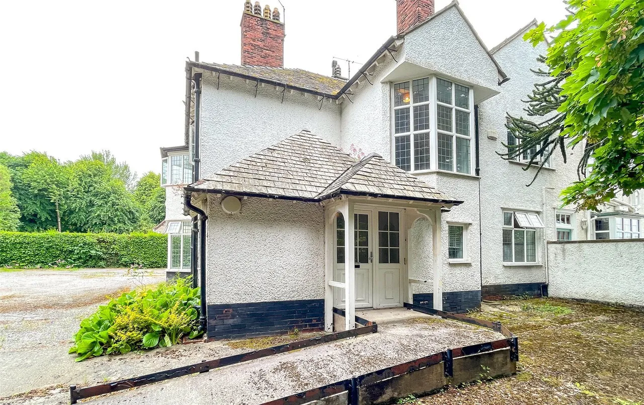 Conway Road, Colwyn Bay, LL29, photo 29