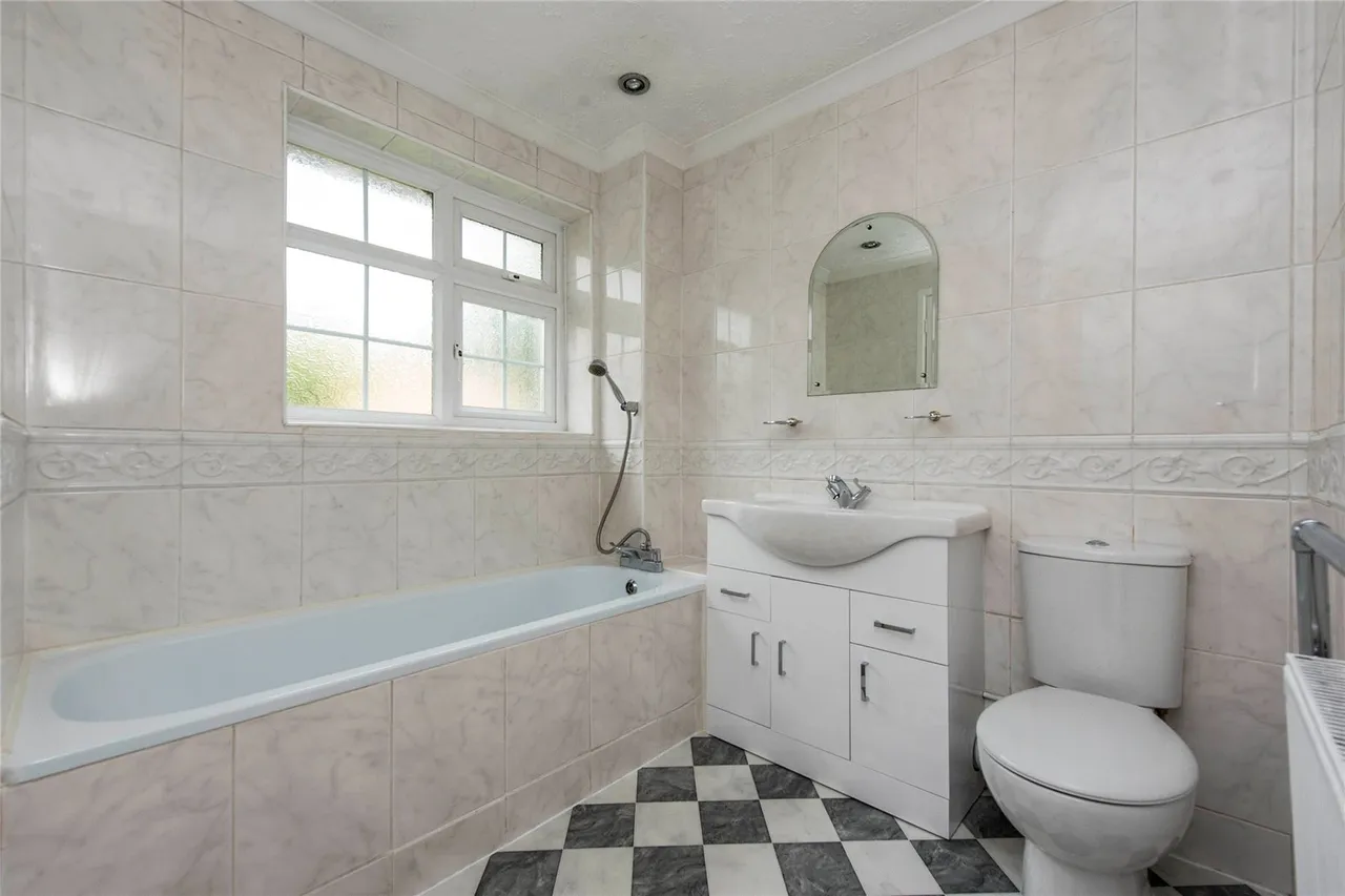 Waldegrave Road, Strawberry Hill, TW1, photo 12
