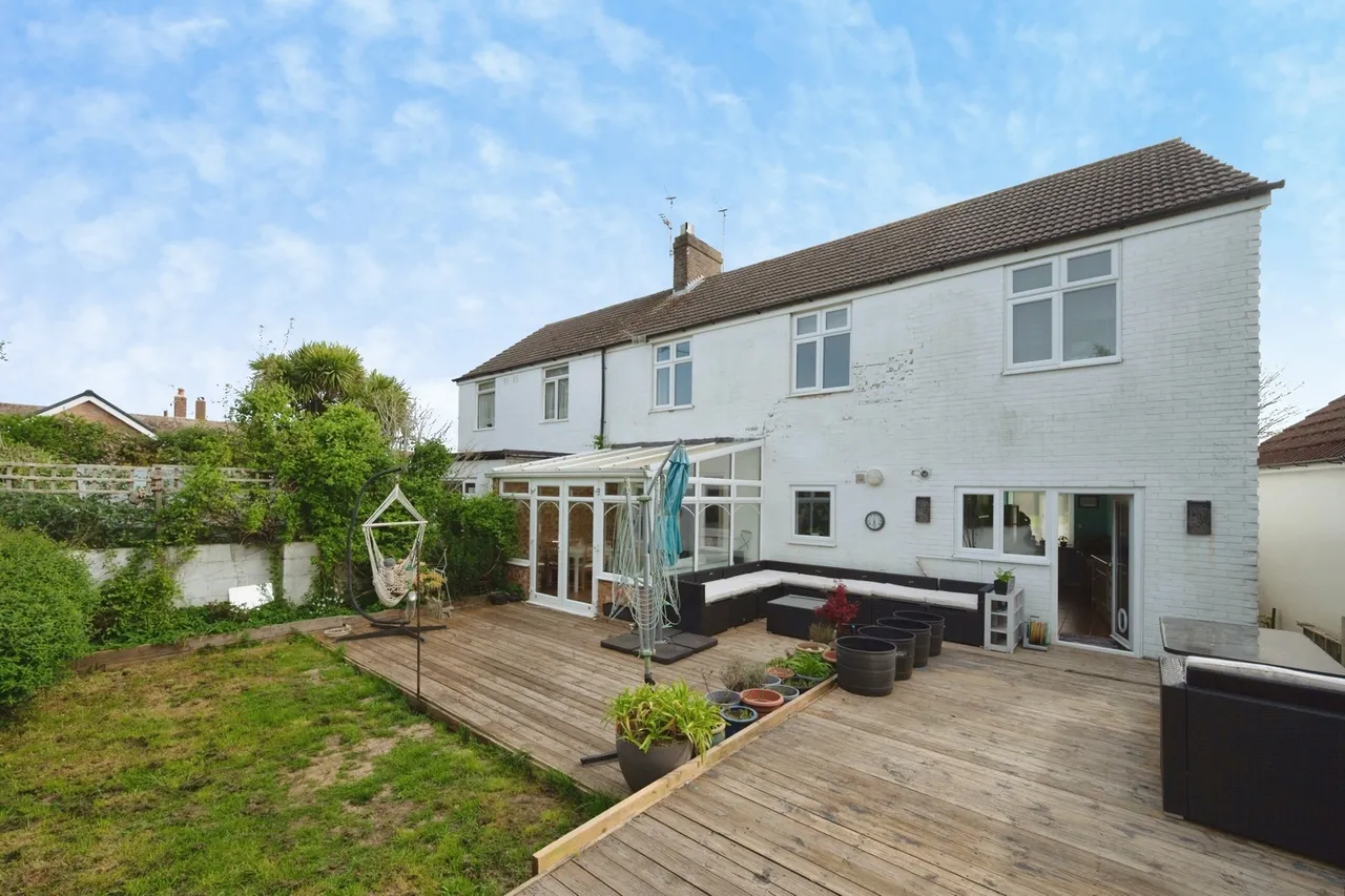Elm Close Estate, Hayling Island, PO11, photo 16