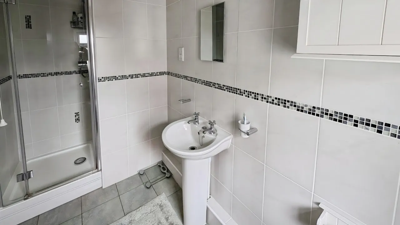 Westerleigh Road, Yate, BS37, photo 8