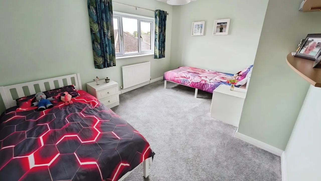 Westerleigh Road, Yate, BS37, photo 12