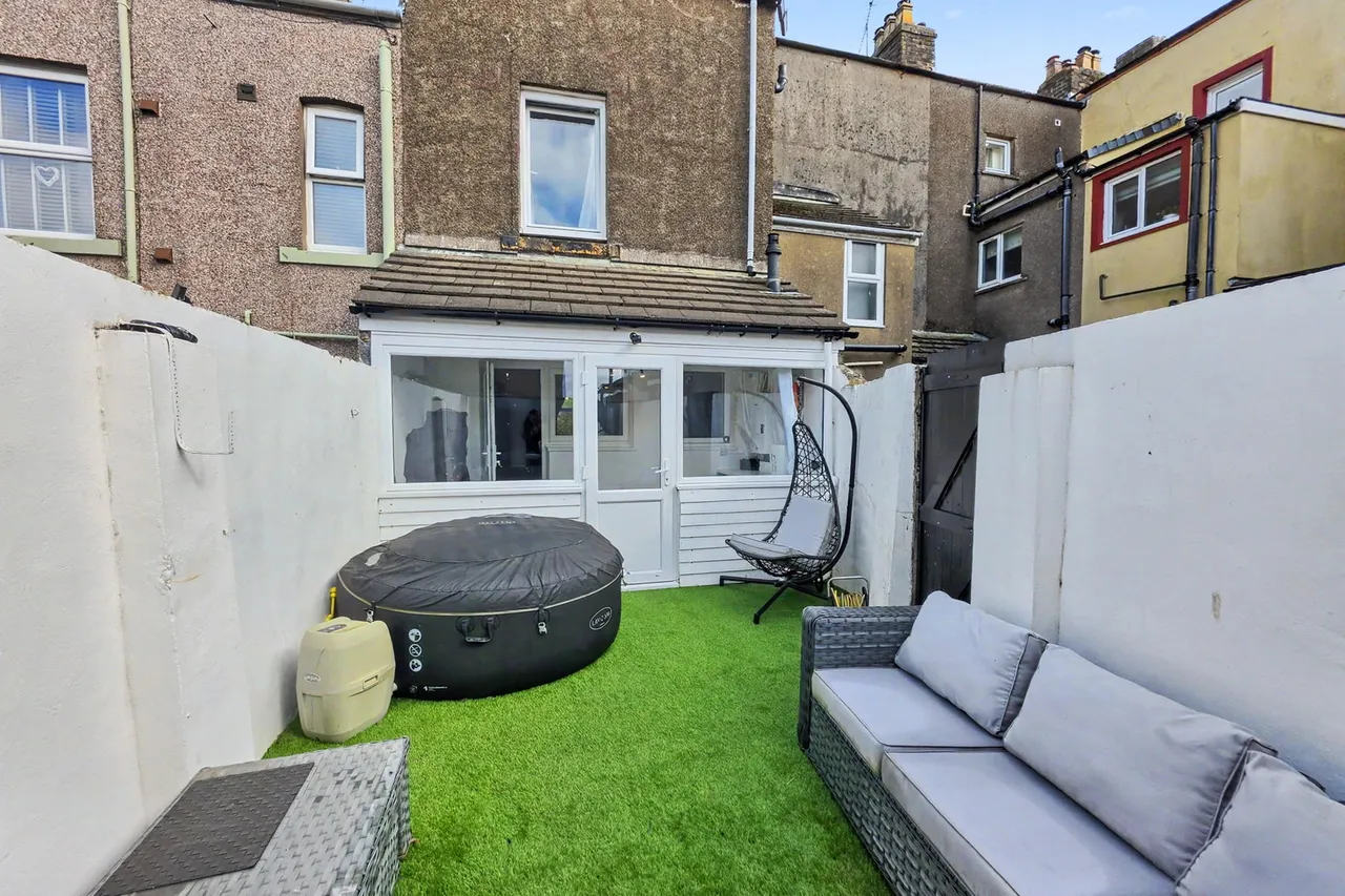 Elizabeth Terrace, Maryport, photo 11