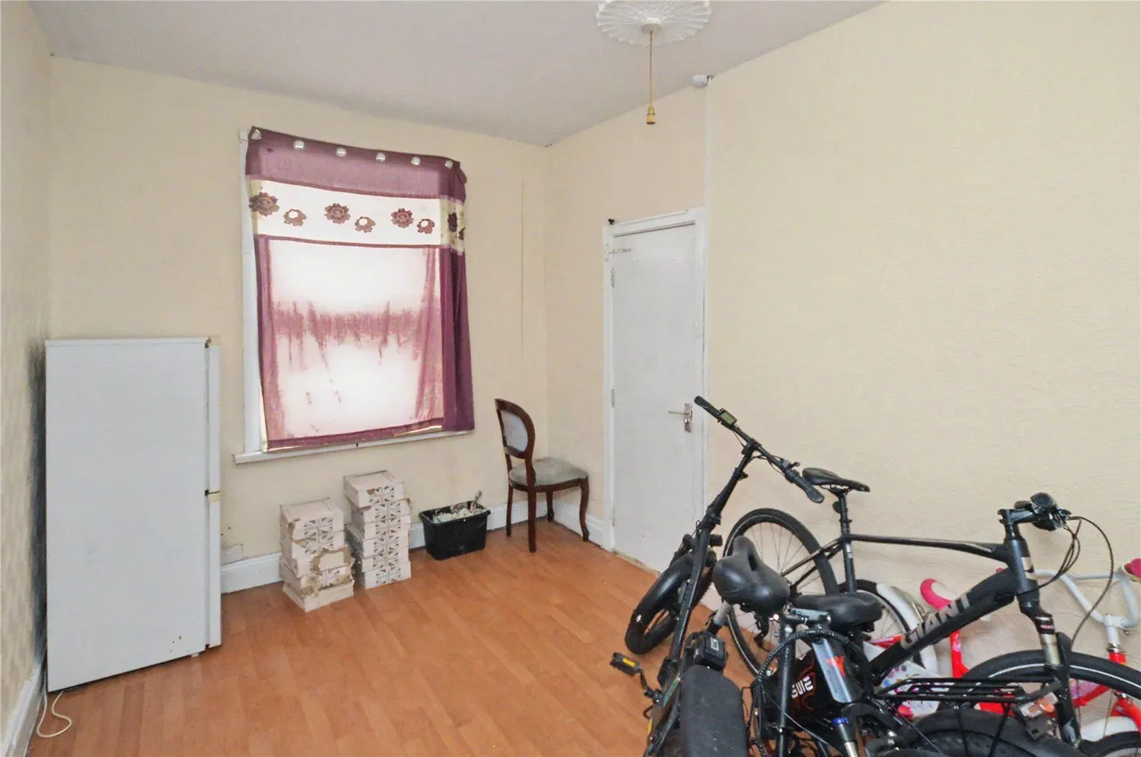 Wickham Street, Leeds, LS11, photo 5